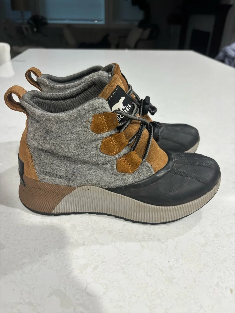 Sorel Kids Winter Duck Boots - Size 3 Youth